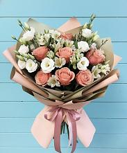 Букет цветов из:  Розы, Альстромерии и Лизиантусы в Мглине