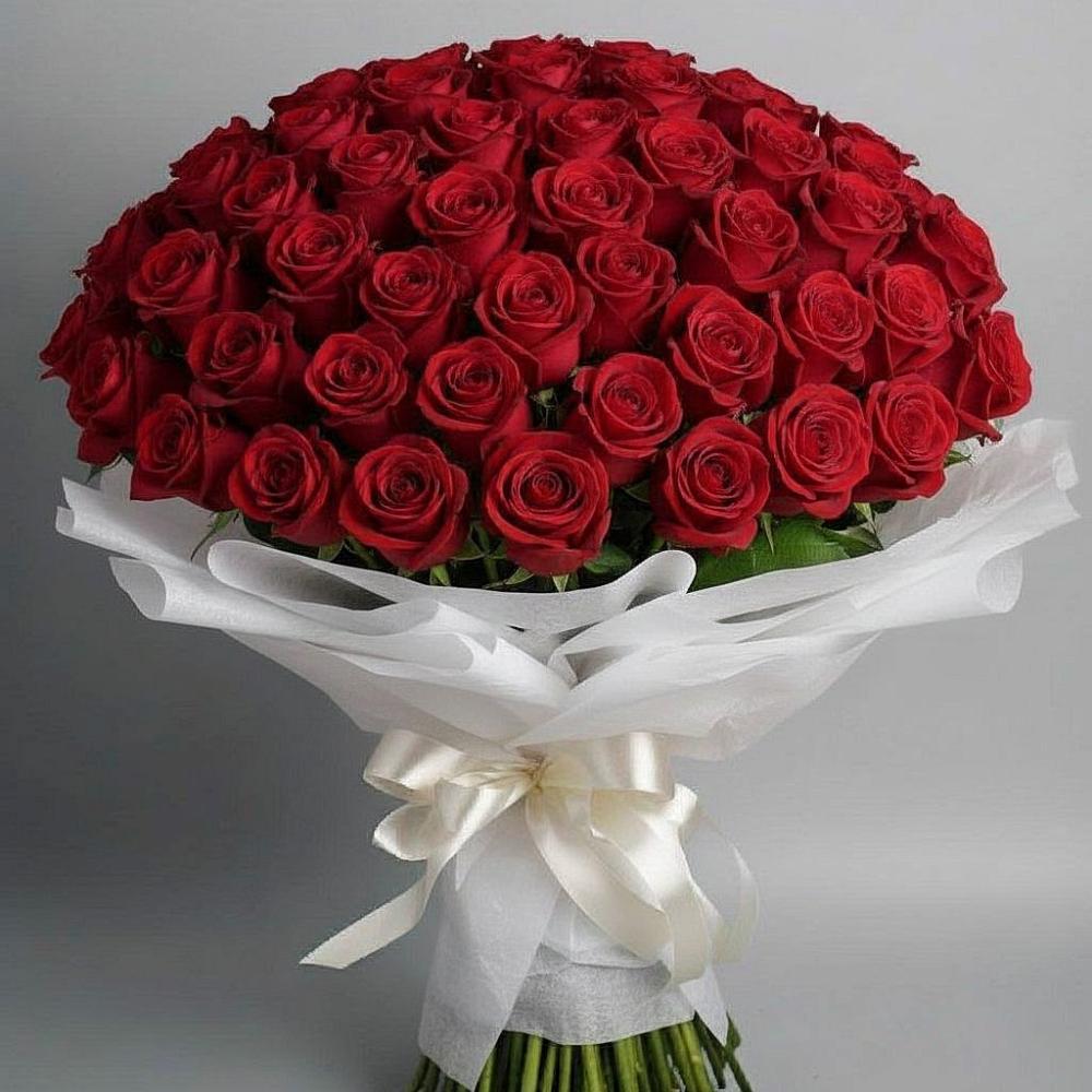 Букет 101 Красная роза Блэк Мэджик в Мглине