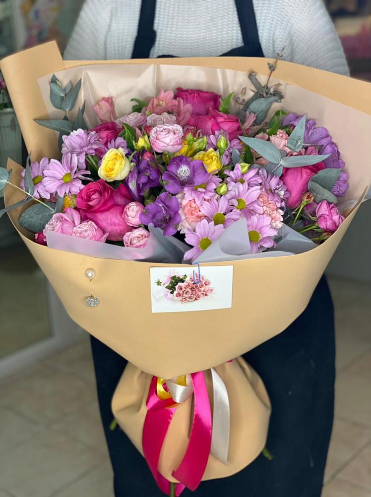 Букет цветов из: Хризантемы, Гвоздики и Альстромерии в Мглине