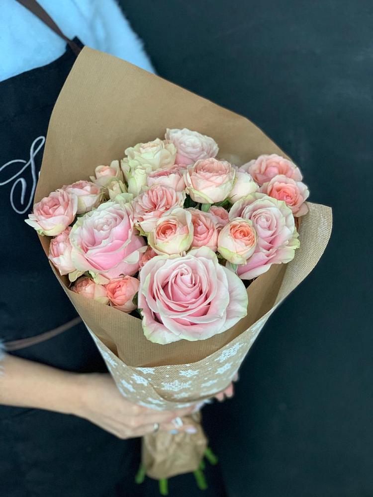 Букет цветов из: Хризантемы и Розы в Мглине