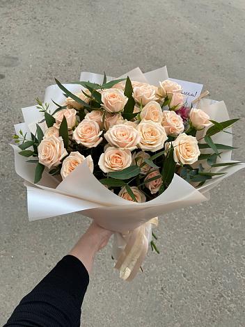 Букет Кремовые розы Латте в Мглине