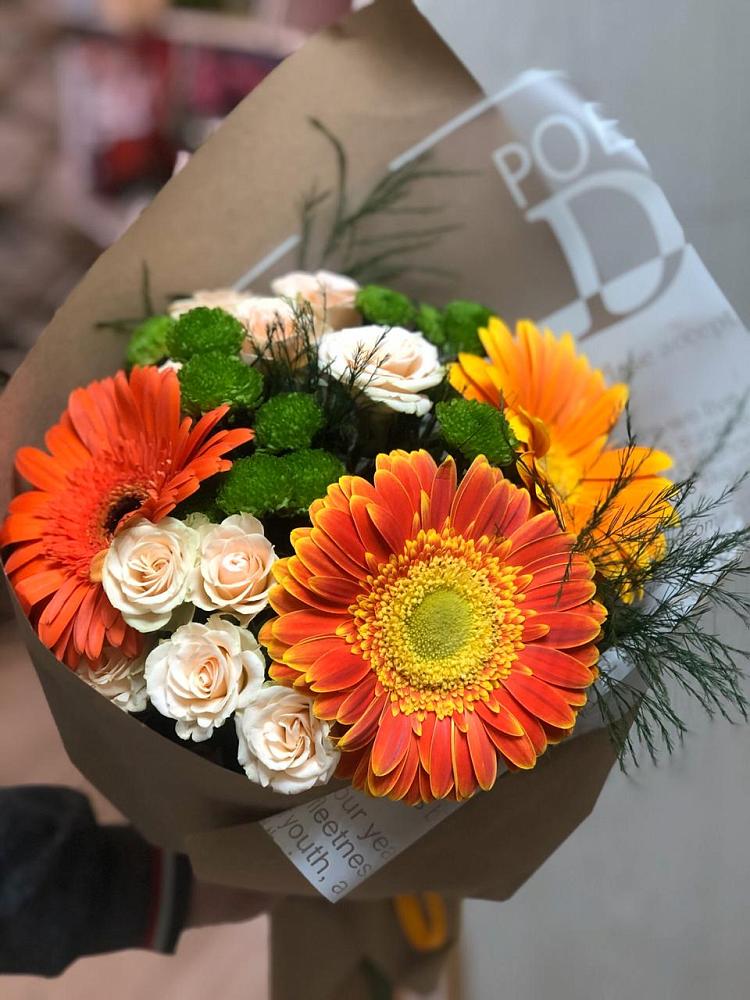 Букет цветов из: Герберы, Хризантемы и Розы в Мглине