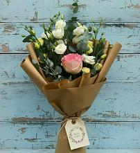 Букет цветов из:  Розы и Лизиантусы в Мглине