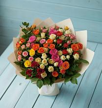 Букет Микс из разноцветных кустовых роз в Мглине